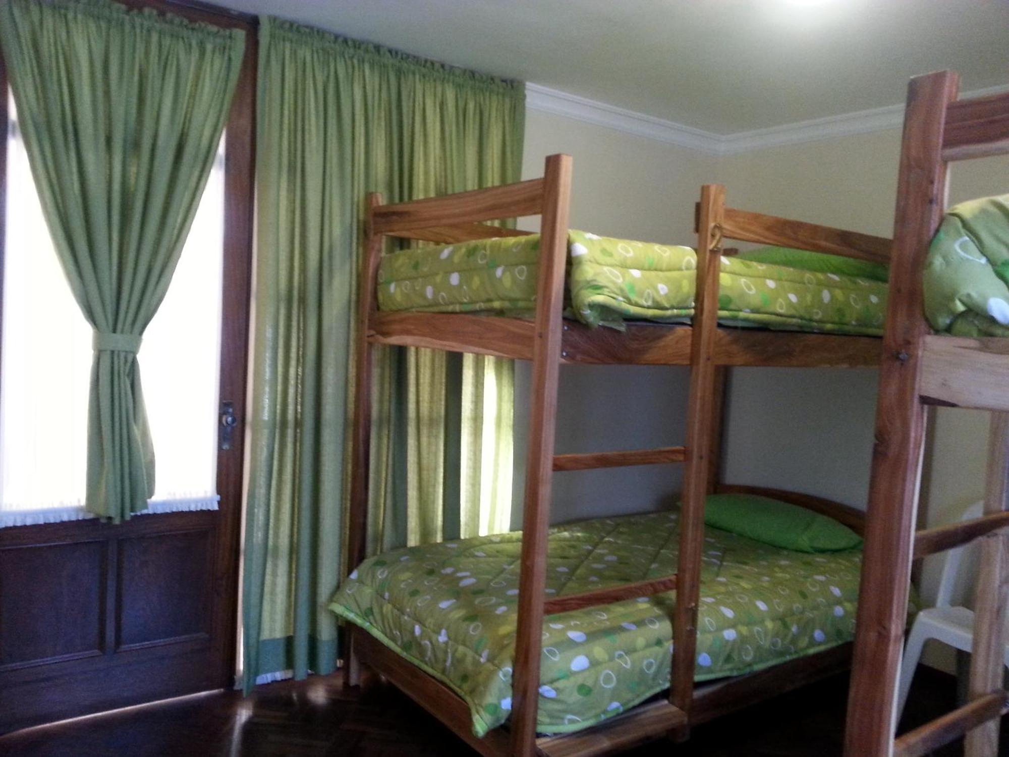 Villa Oropeza Hostel 苏克雷 客房 照片