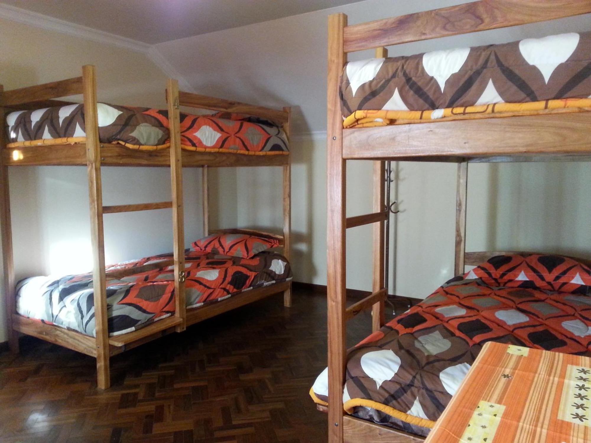 Villa Oropeza Hostel 苏克雷 客房 照片
