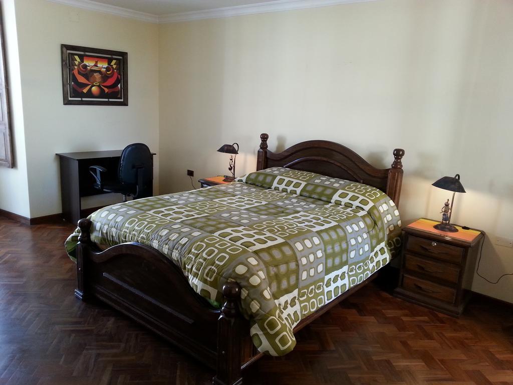 Villa Oropeza Hostel 苏克雷 客房 照片