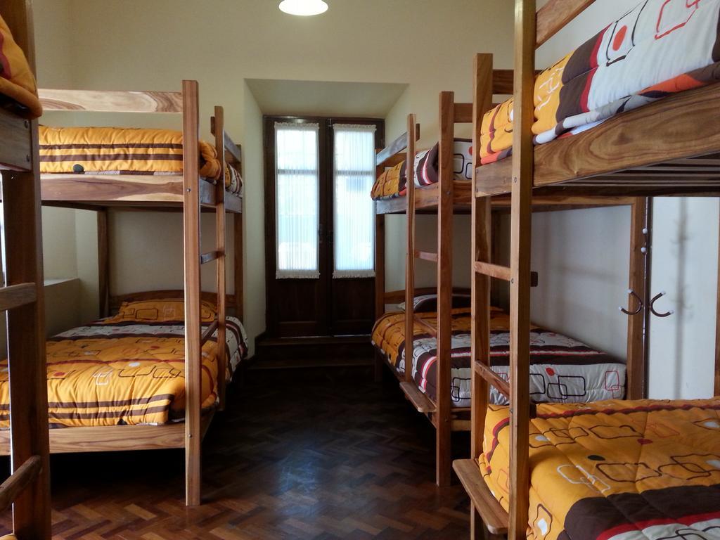 Villa Oropeza Hostel 苏克雷 客房 照片
