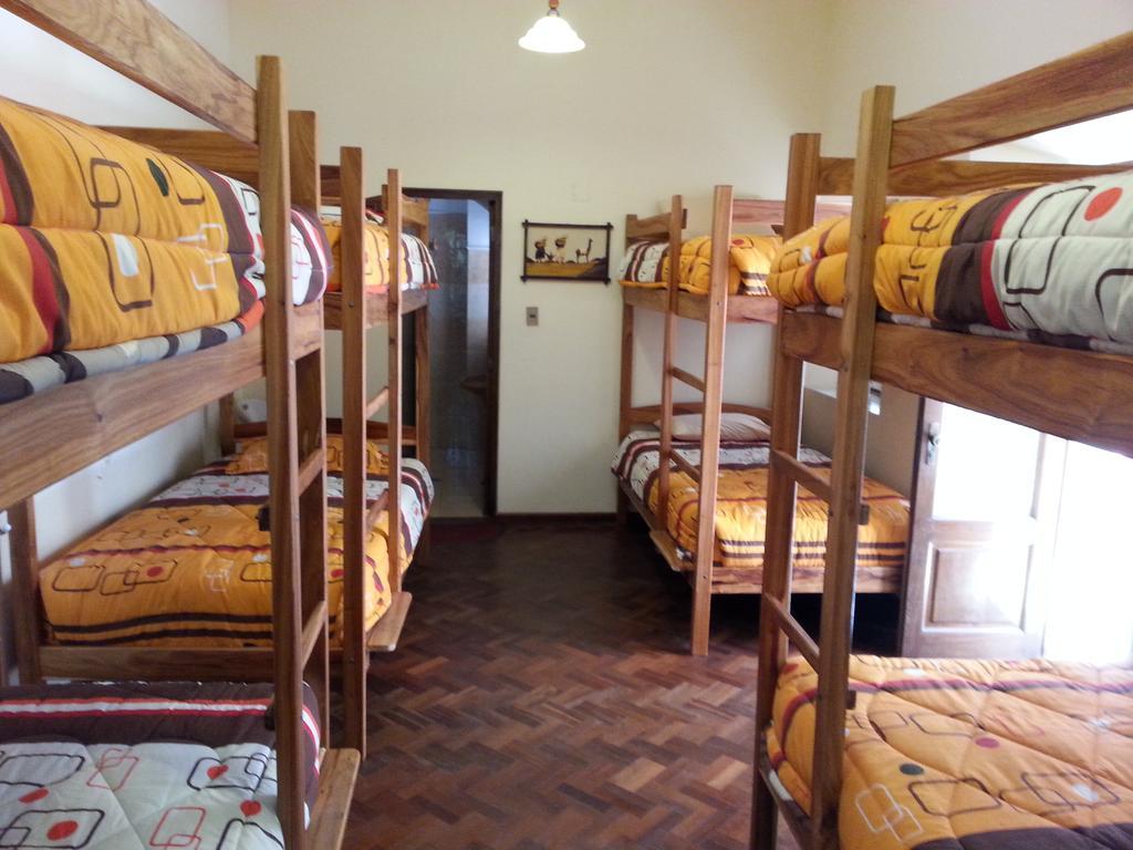 Villa Oropeza Hostel 苏克雷 客房 照片
