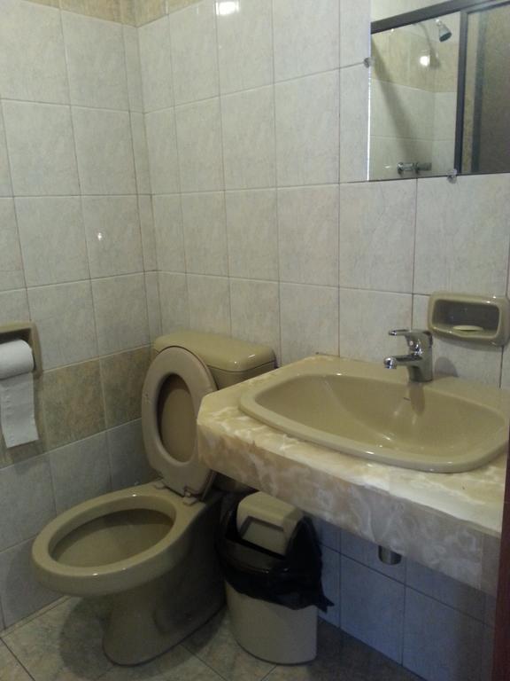 Villa Oropeza Hostel 苏克雷 客房 照片