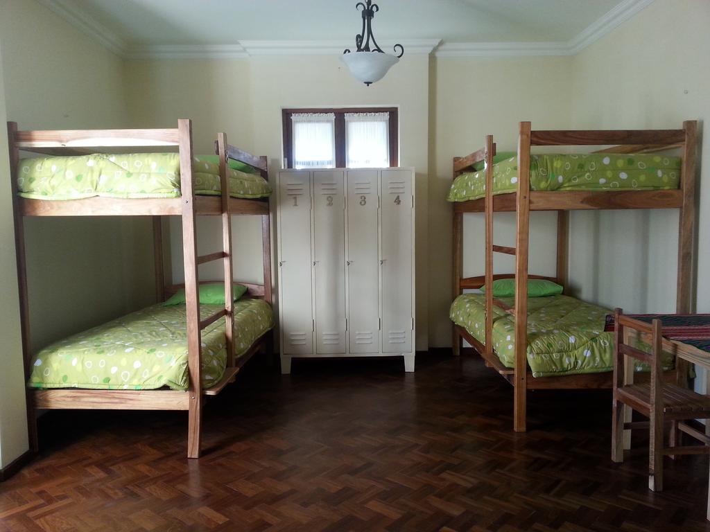 Villa Oropeza Hostel 苏克雷 客房 照片