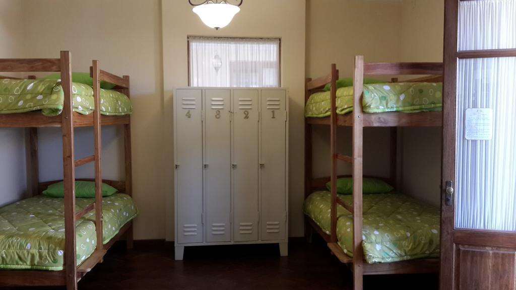 Villa Oropeza Hostel 苏克雷 外观 照片