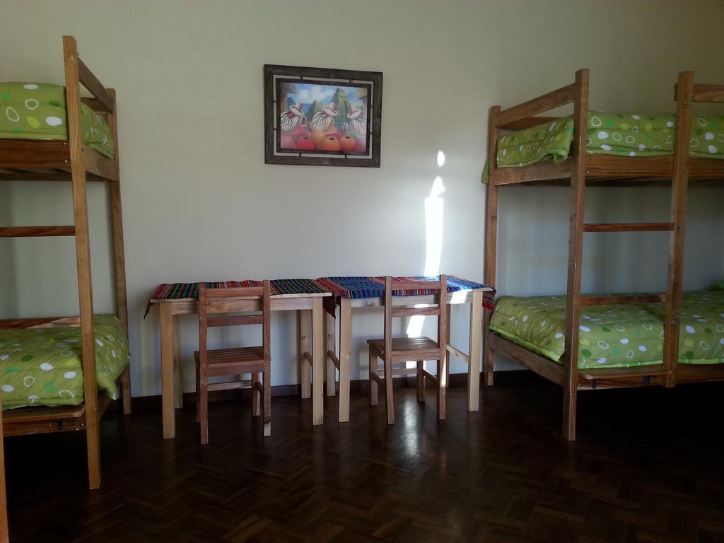 Villa Oropeza Hostel 苏克雷 客房 照片