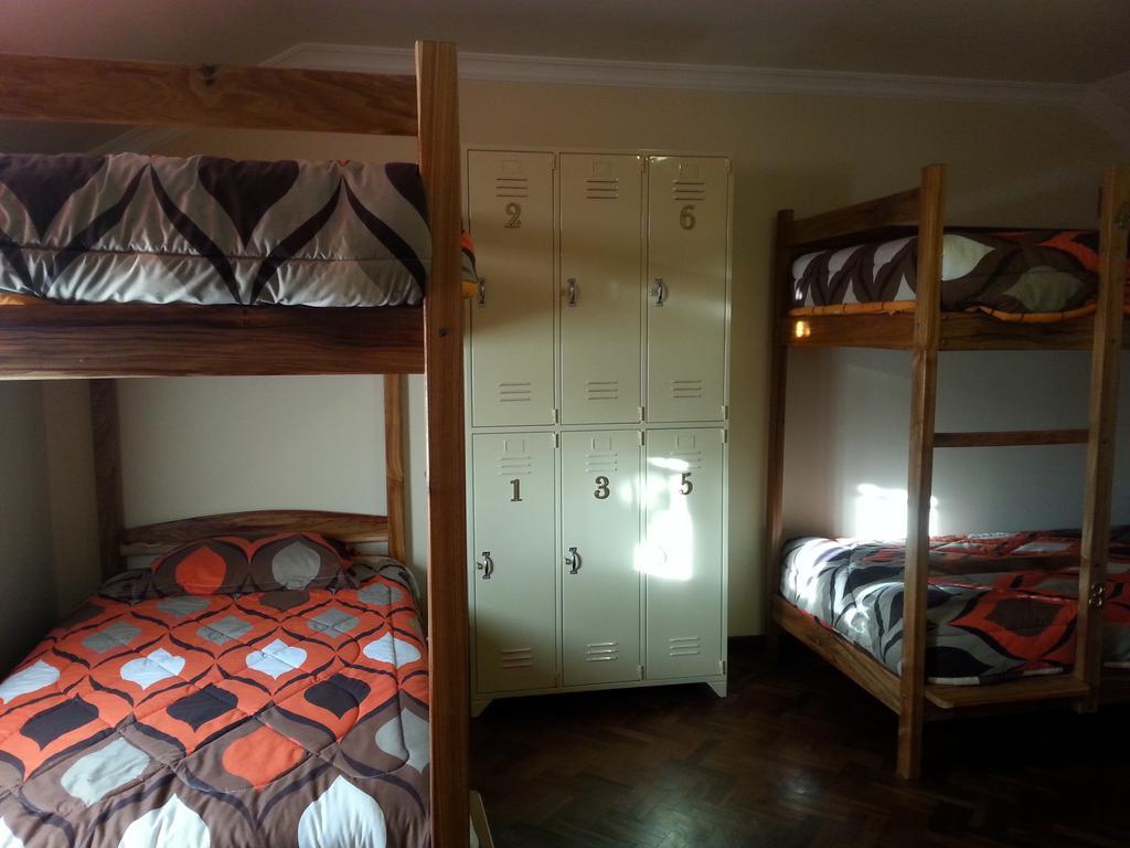 Villa Oropeza Hostel 苏克雷 客房 照片