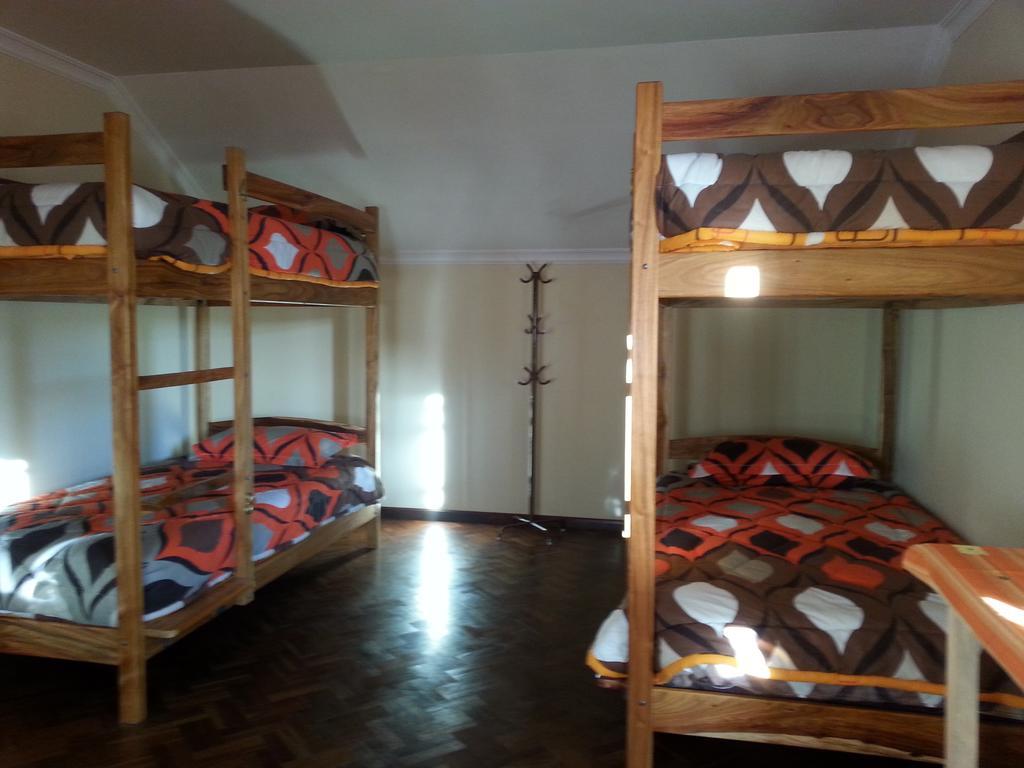 Villa Oropeza Hostel 苏克雷 客房 照片