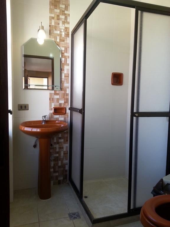 Villa Oropeza Hostel 苏克雷 外观 照片