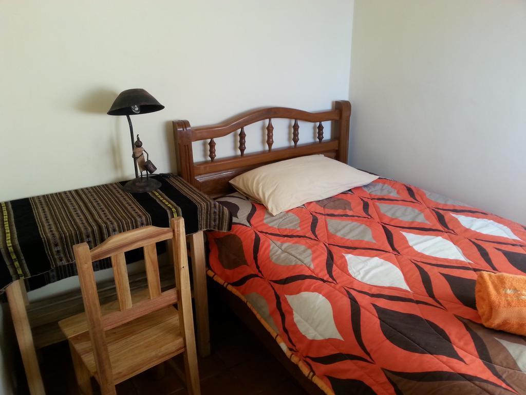 Villa Oropeza Hostel 苏克雷 外观 照片
